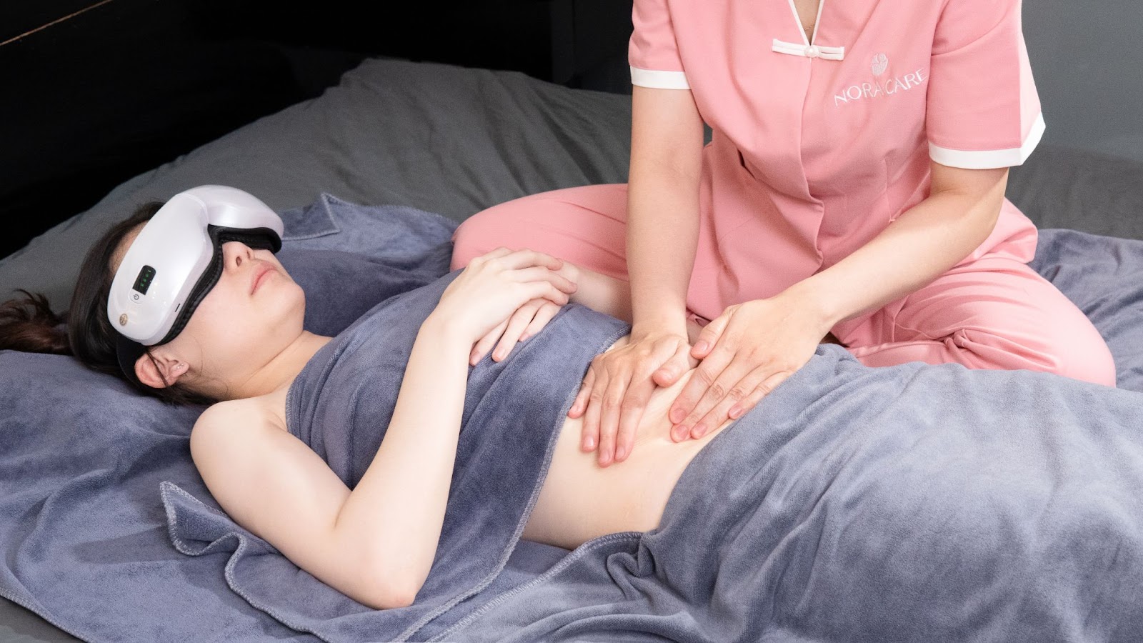 Chăm sóc mẹ sau sinh